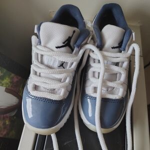 Jordan Kids White and Navy Sneakers